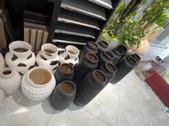 Bình đen cao 36cm phong cách tối giản - Ảnh 2